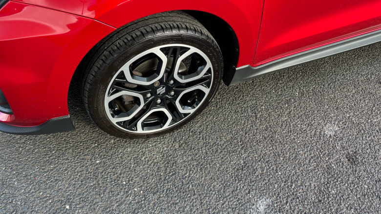 Suzuki Swift 1.4 Boosterjet 48V Hybrid Sport 5dr Petrol Hatchback